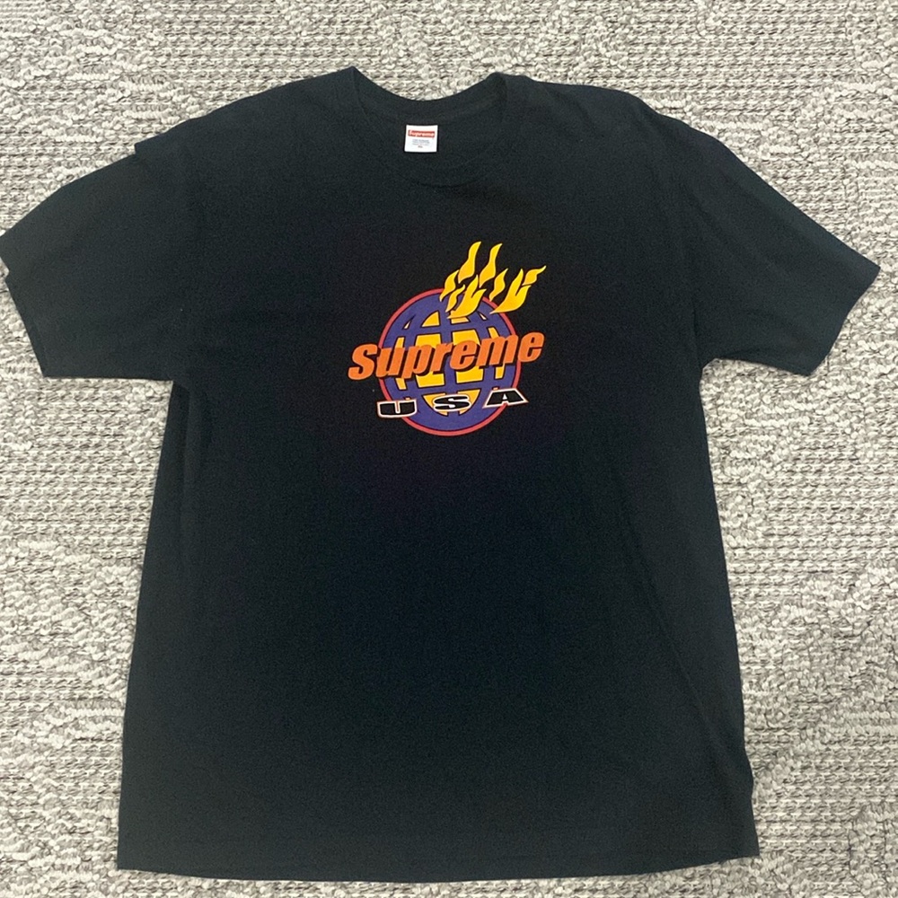 Supreme T-Shirt
